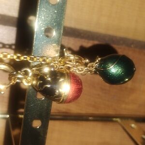 Joan Rivers Egg Charms Bracelet With 5 Eggs